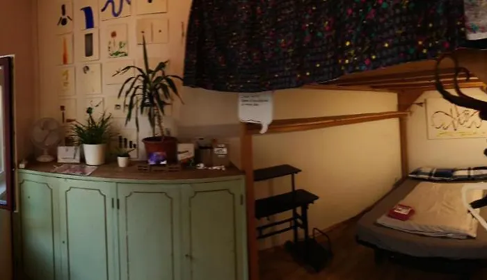 Fro-Media - Room - Backside - Community Space -