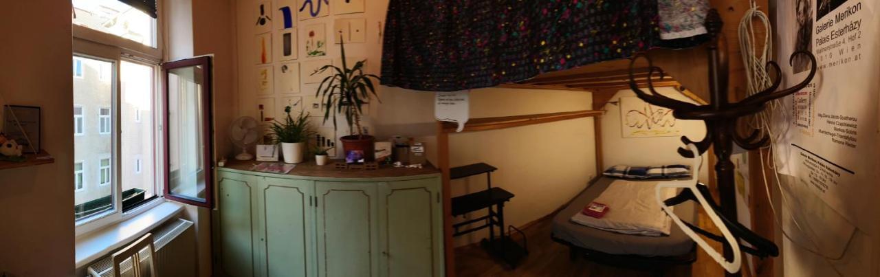 Privatunterkunft Fro-media - - Backside - Community Space - *